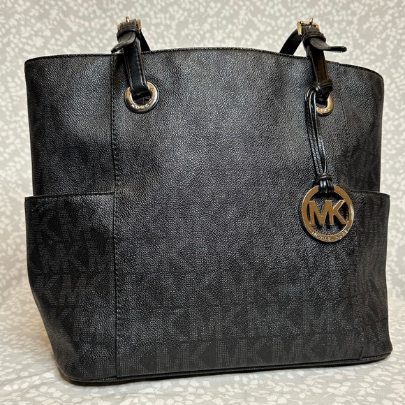 Michael Kors Jet Set Black Signiture Tote MK Logo Silver Logo and Hardware E1403 - Picture 2 of 7